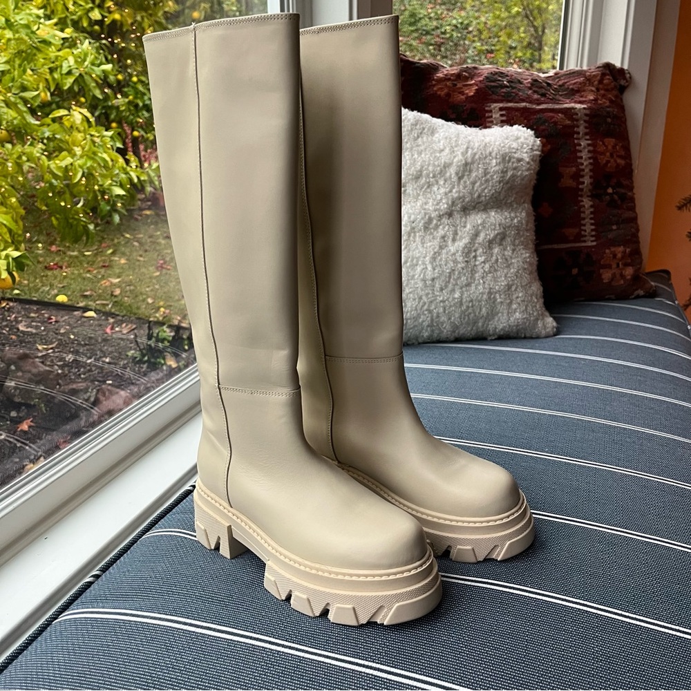 ALOHAS Katiuska Boots 37